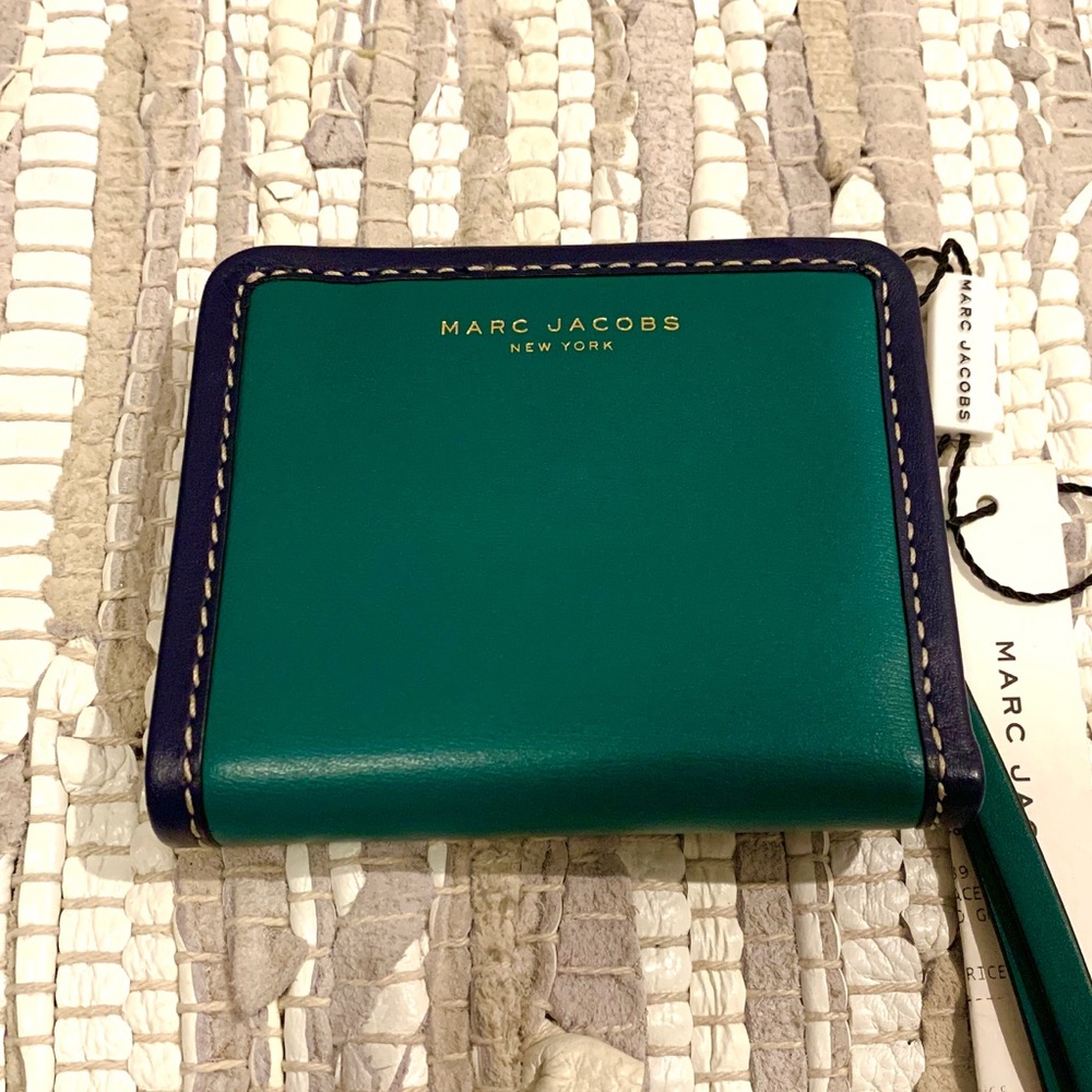 Small Marc Jacobs wallet